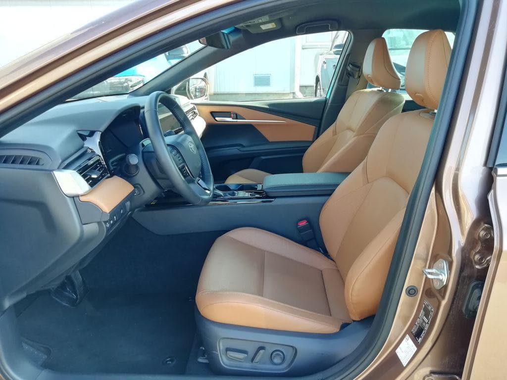 2024 Toyota CAMRY - 5