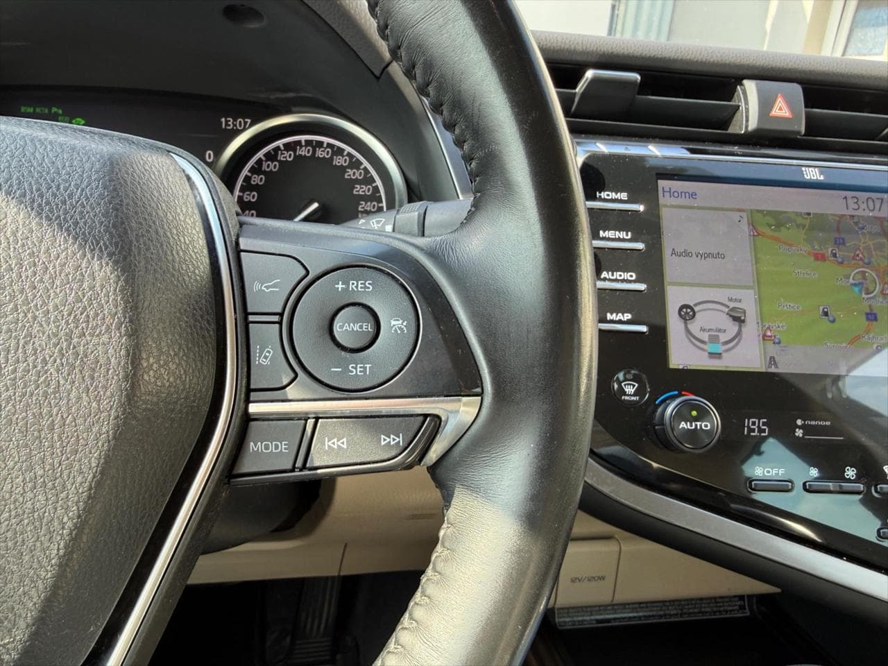 2021 Toyota CAMRY - 13