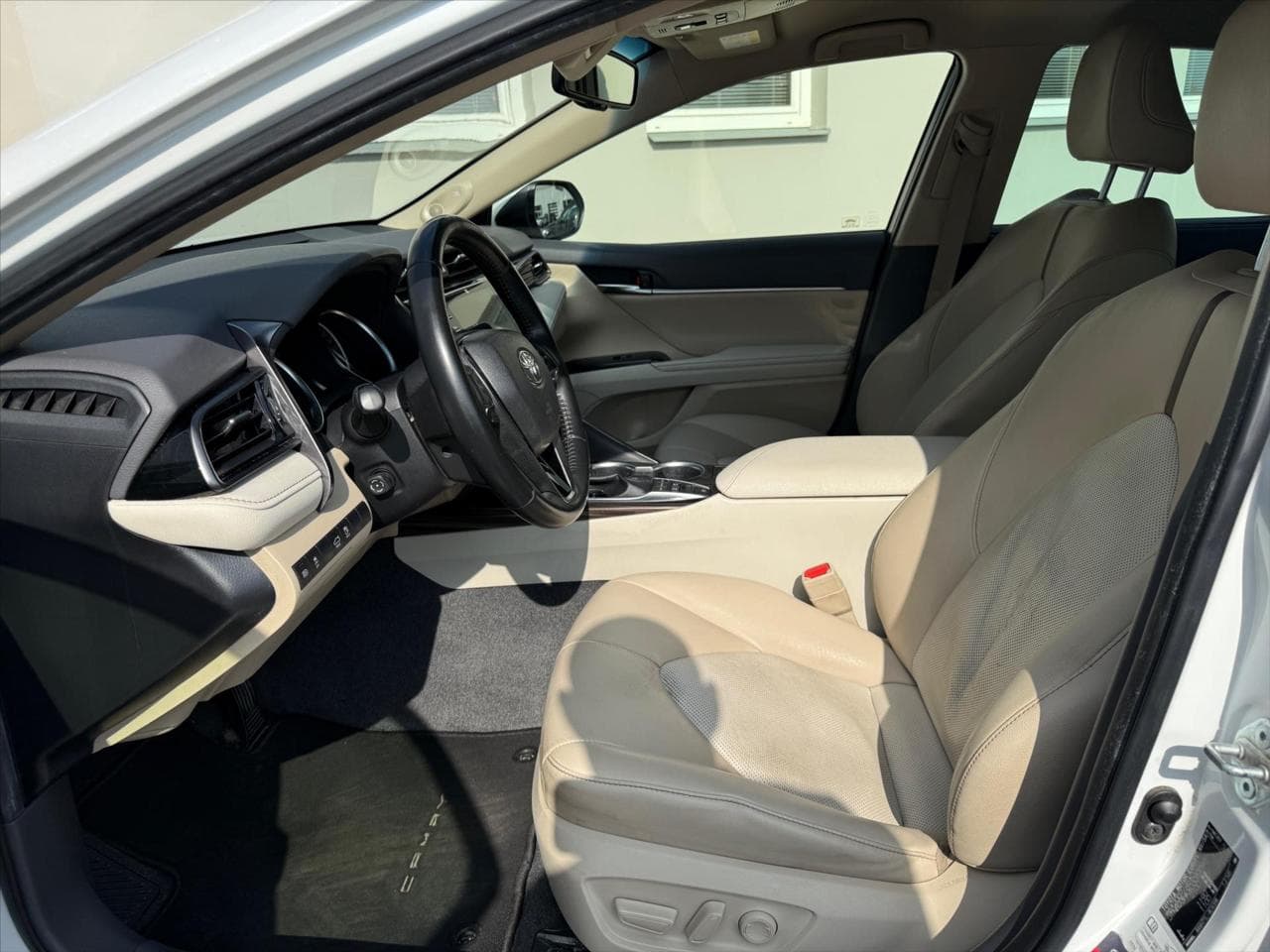 2021 Toyota CAMRY - 9