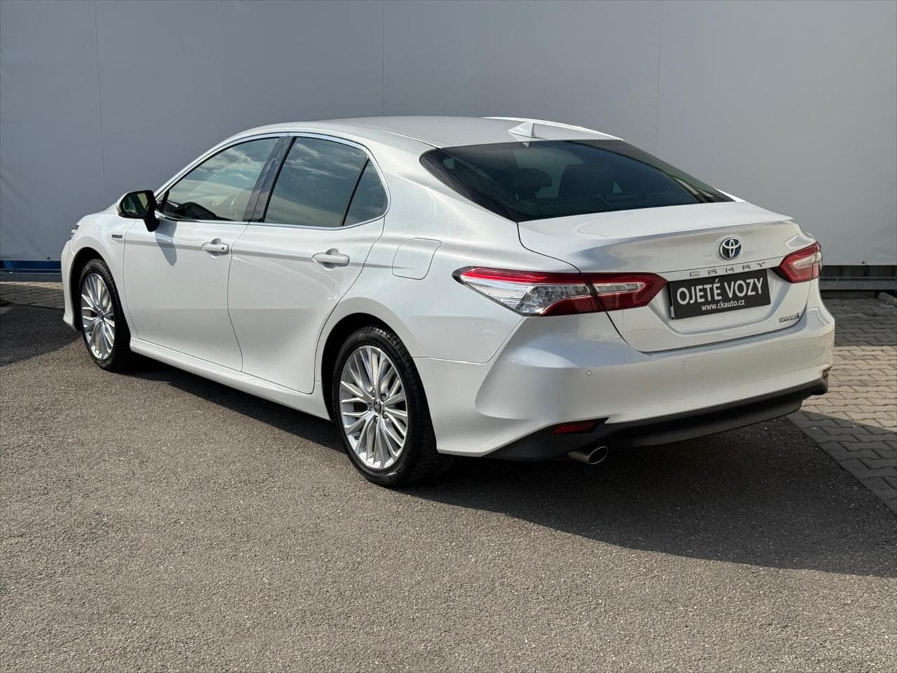 2021 Toyota CAMRY - 4