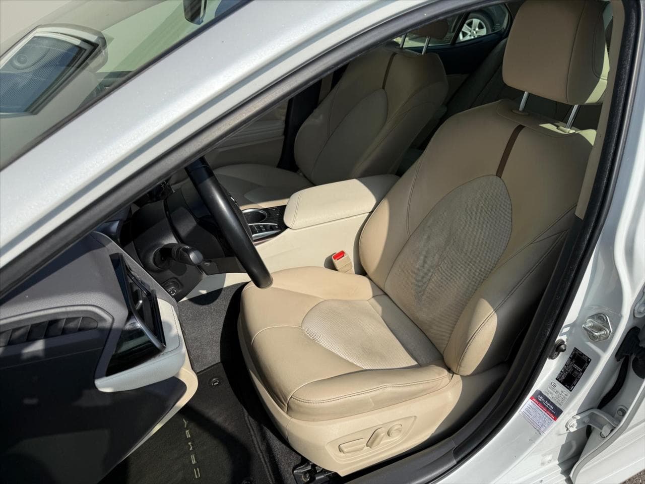 2021 Toyota CAMRY - 8