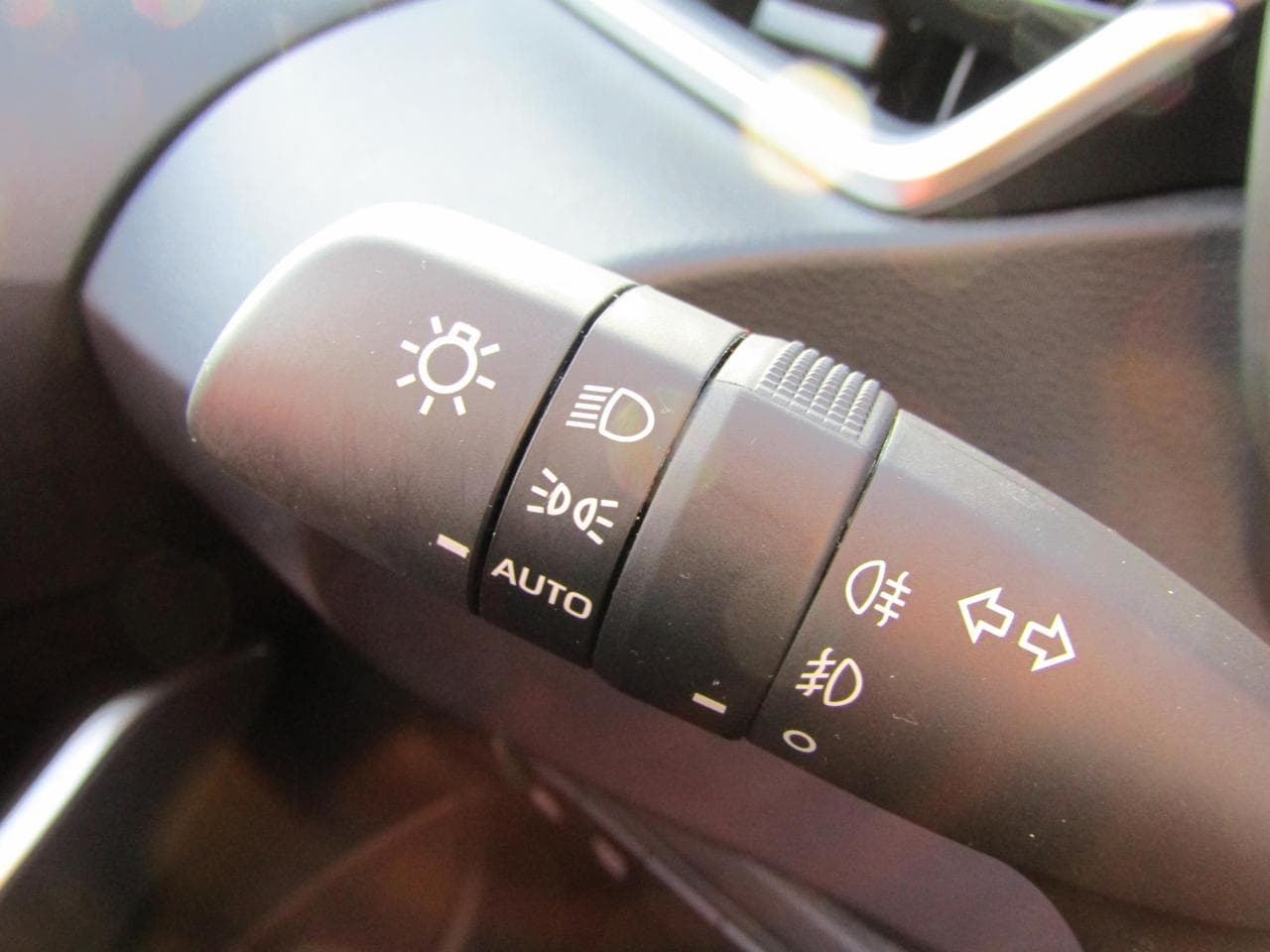 2025 Toyota Corolla - 16