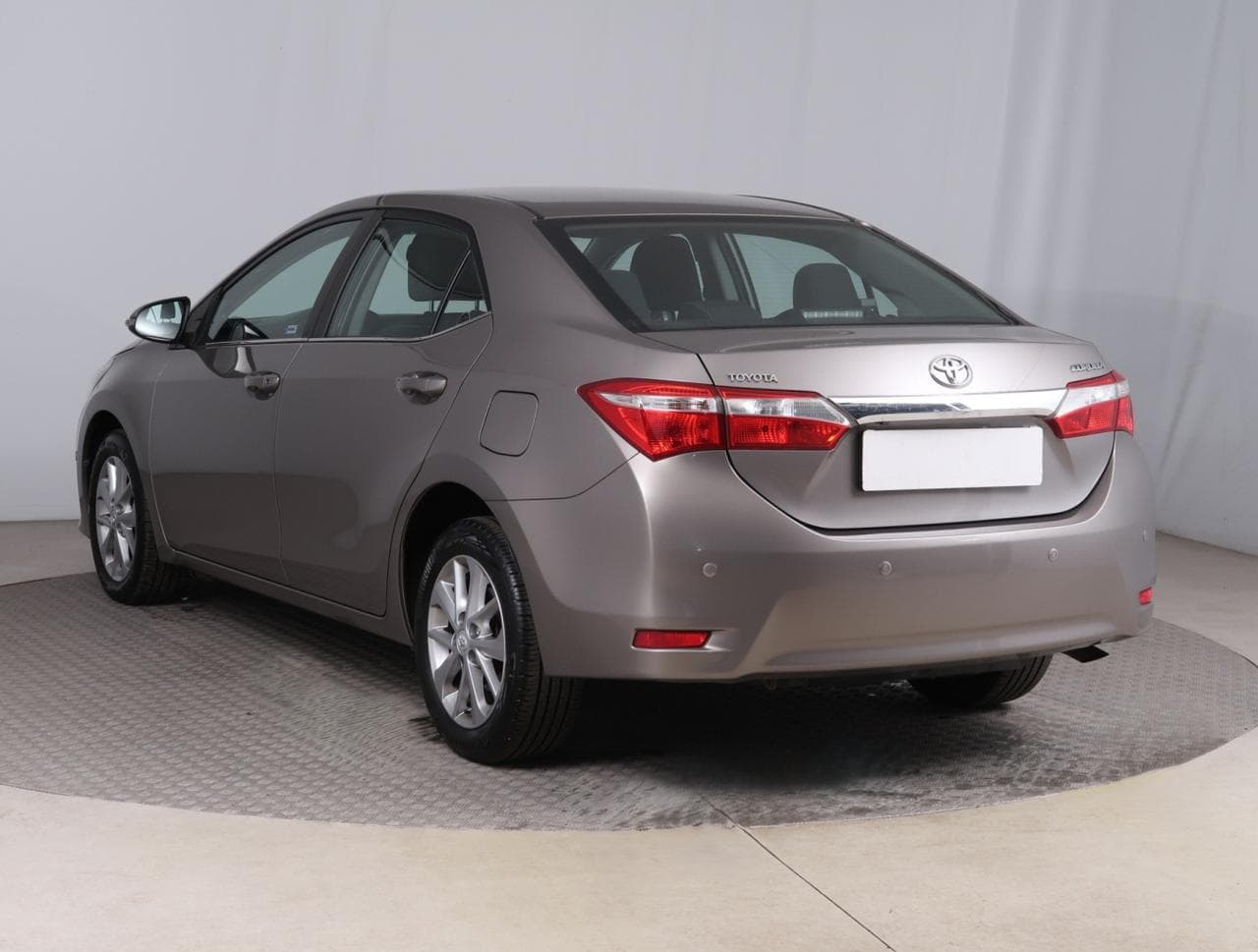2015 Toyota Corolla - 5