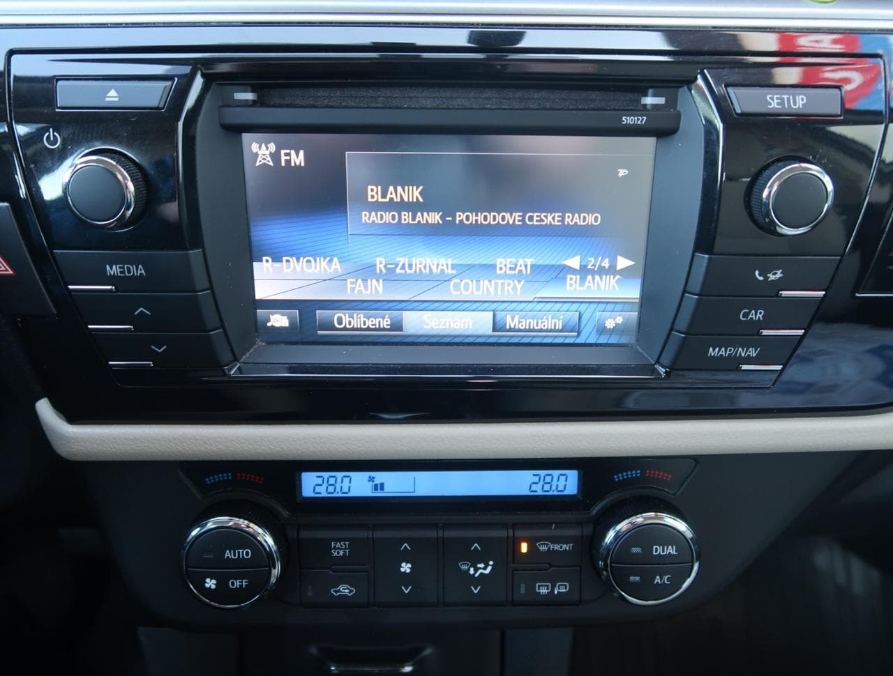 2016 Toyota Corolla - 18