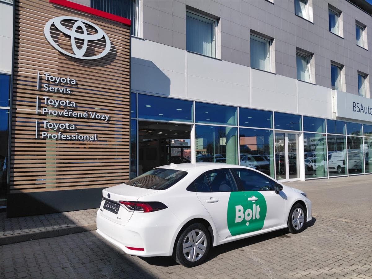 2026 Toyota Corolla - 3