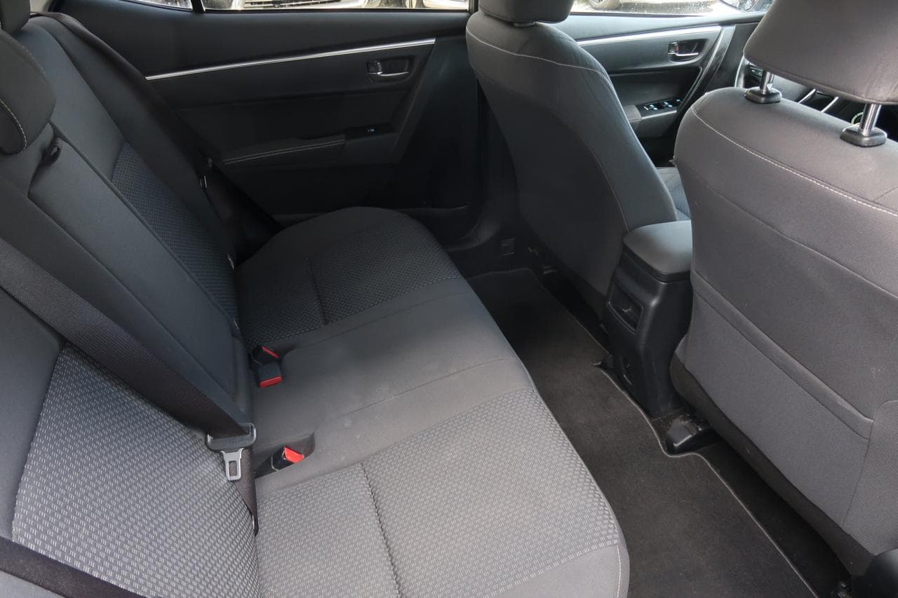 2016 Toyota COROLLA - 13