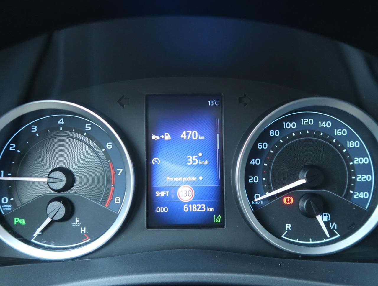 2017 Toyota COROLLA - 17