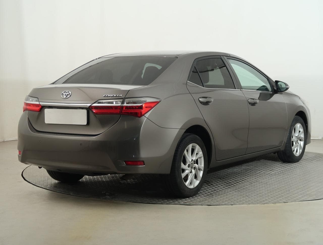 2017 Toyota COROLLA - 7