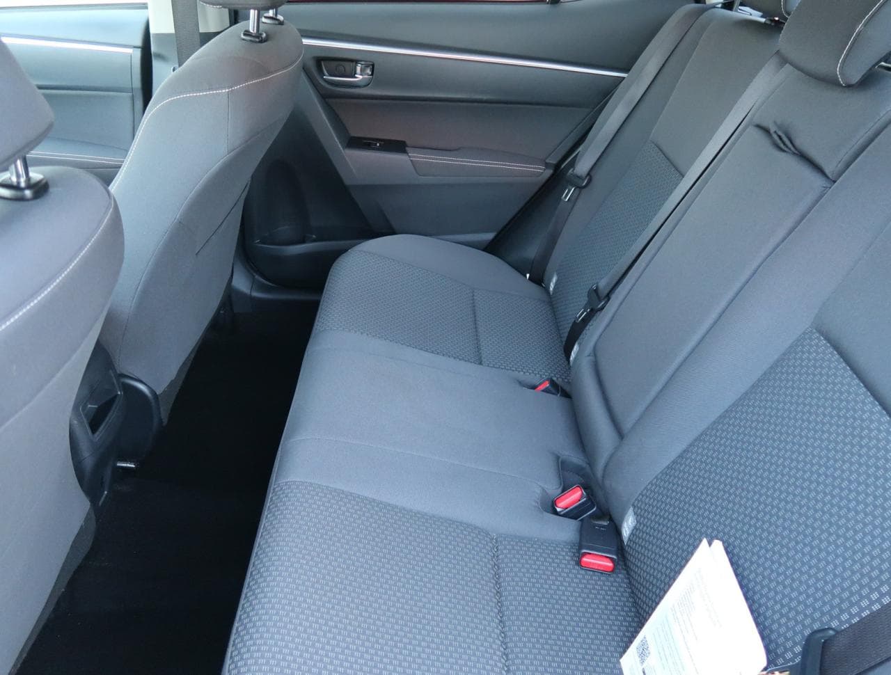 2017 Toyota COROLLA - 15