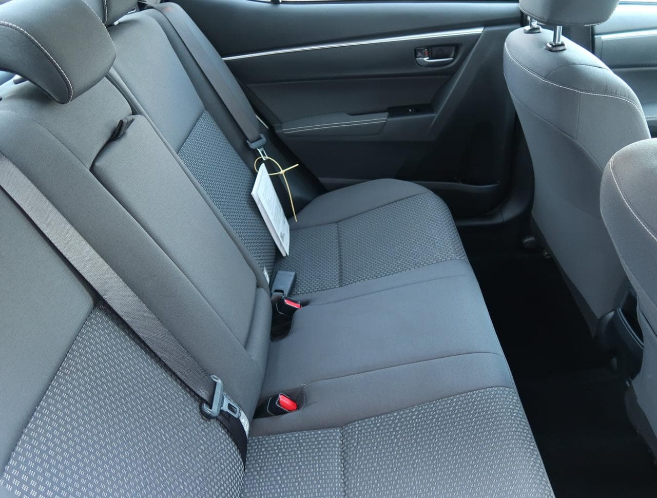 2017 Toyota COROLLA - 13