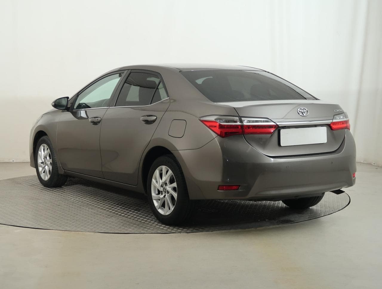 2017 Toyota COROLLA - 5