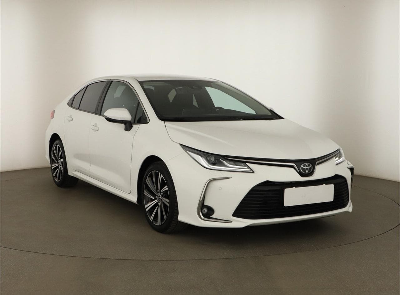 2023 Toyota COROLLA