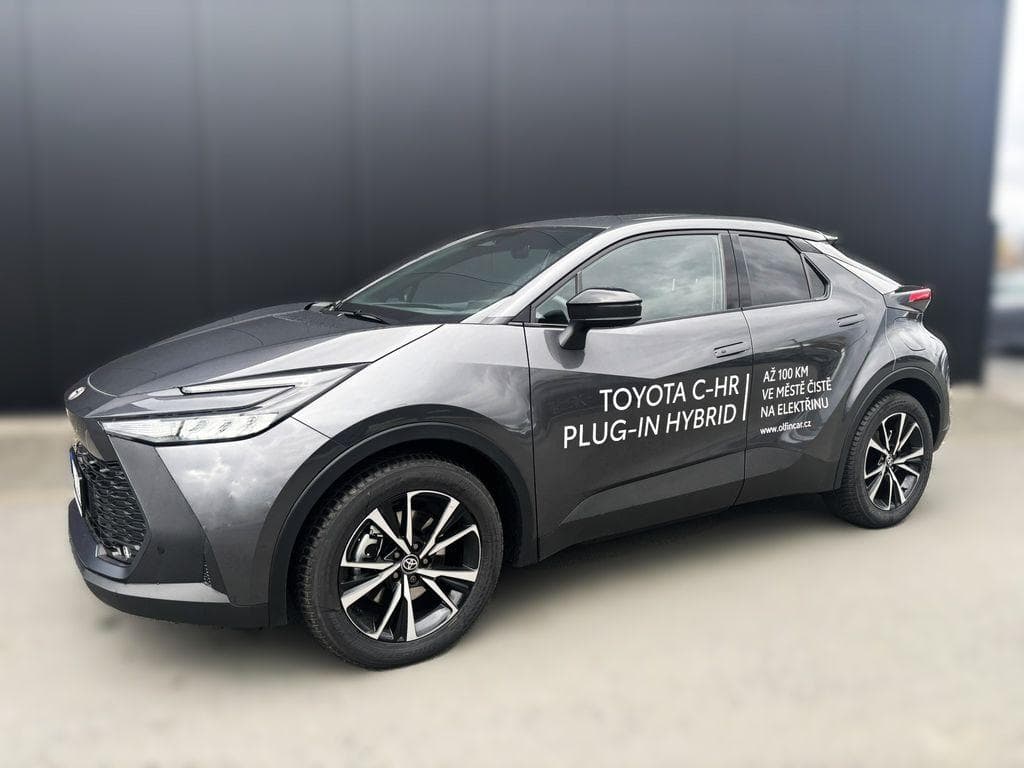 2024 Toyota C-HR - 3