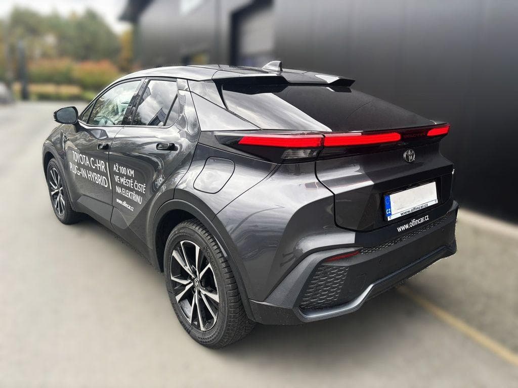 2024 Toyota C-HR - 6