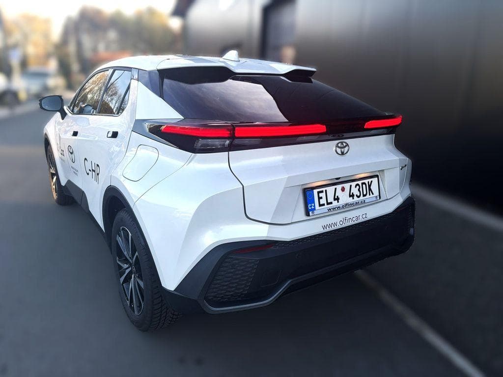 Toyota C-HR - 13