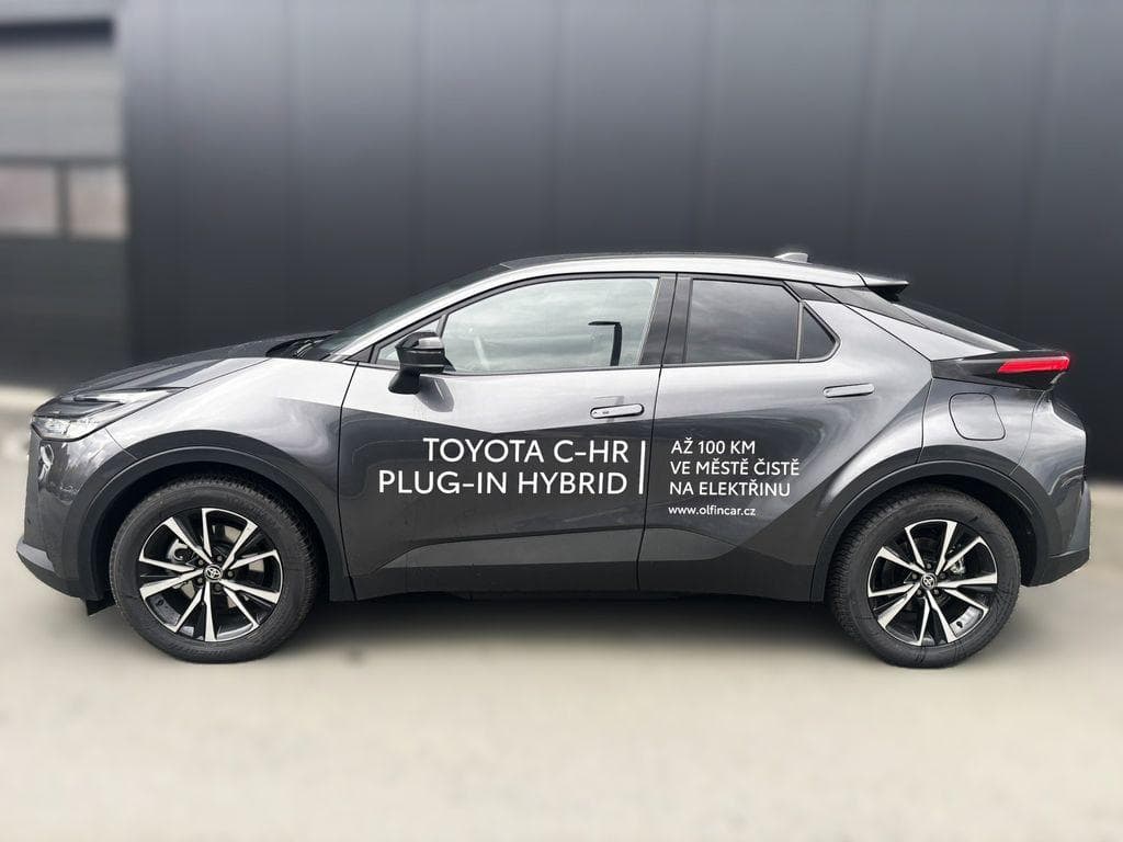 2024 Toyota C-HR - 4