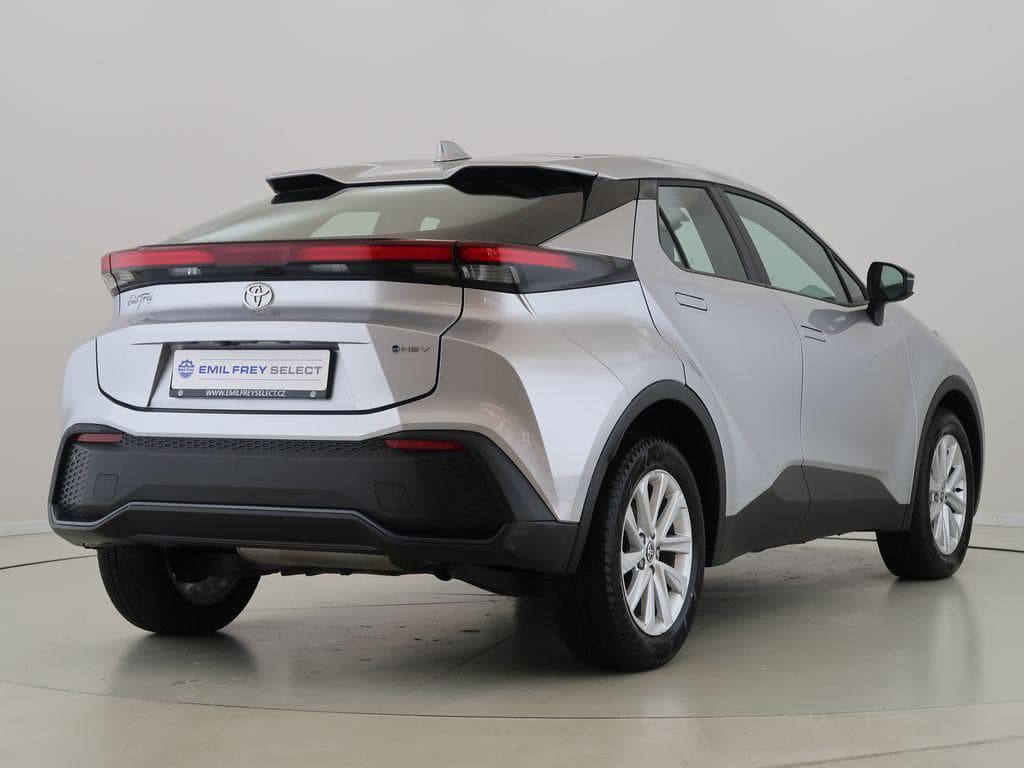 2024 Toyota C-HR - 5