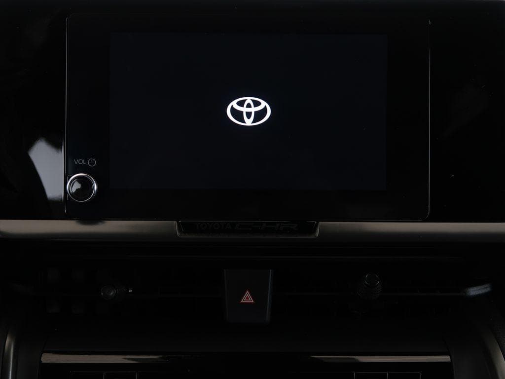2024 Toyota C-HR - 18