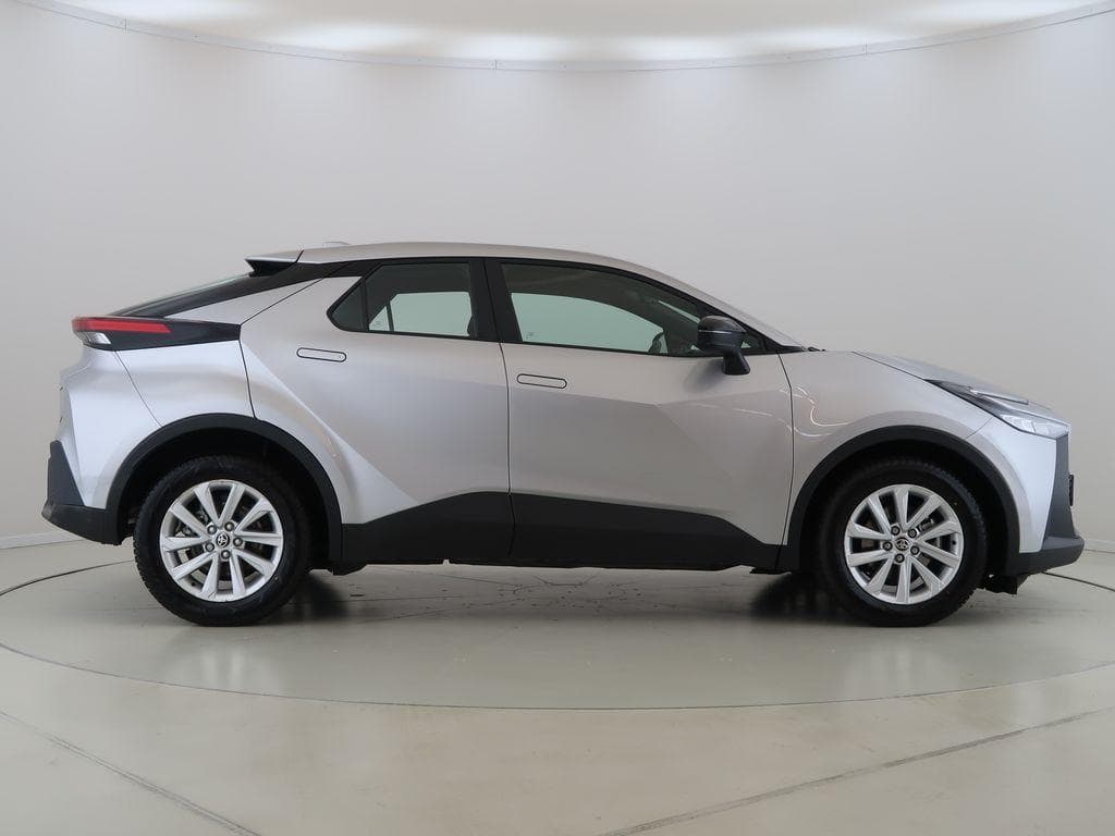 2024 Toyota C-HR - 4