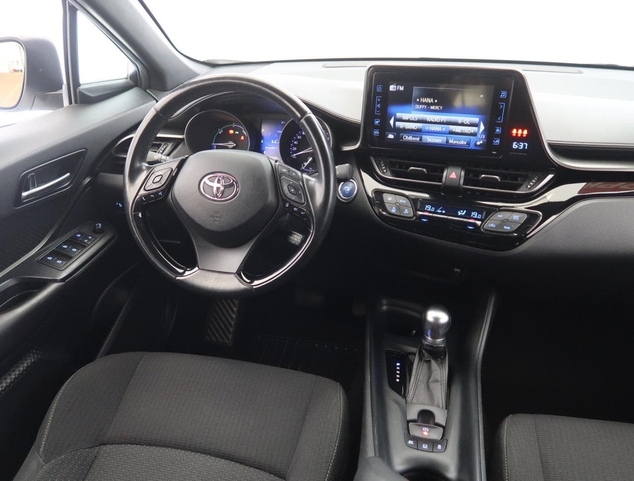 2018 Toyota C-HR - 9