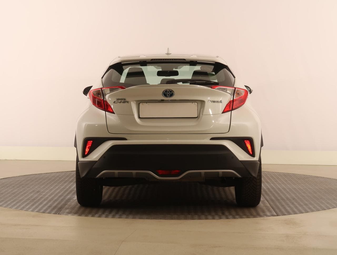 2018 Toyota C-HR - 6
