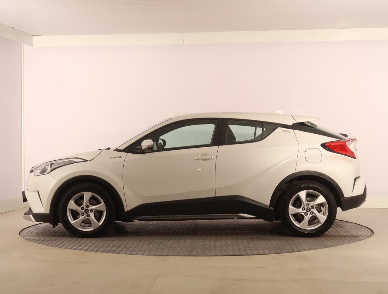 2018 Toyota C-HR - 4