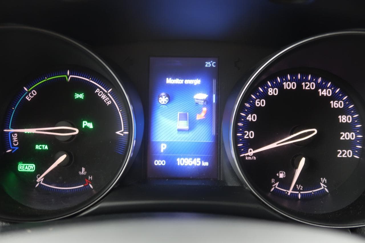 2017 Toyota C-HR - 24