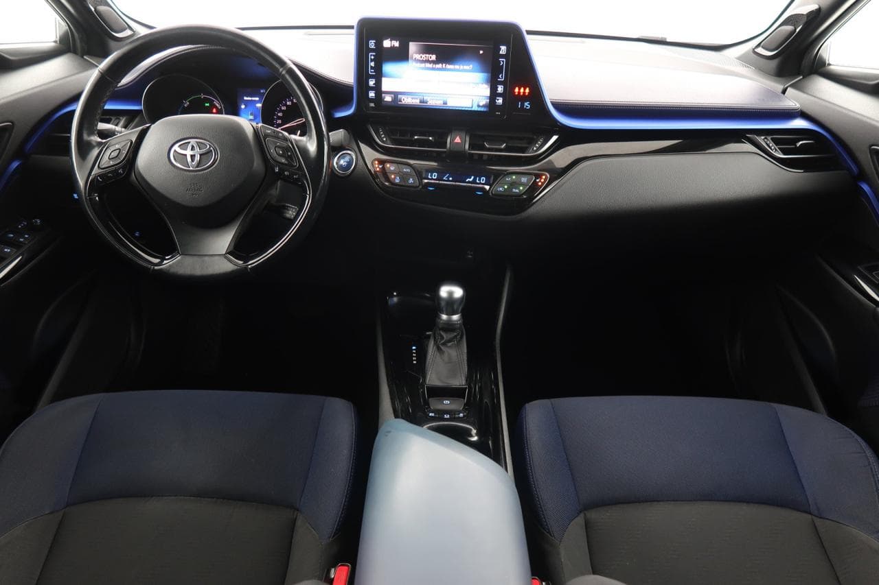 2017 Toyota C-HR - 12