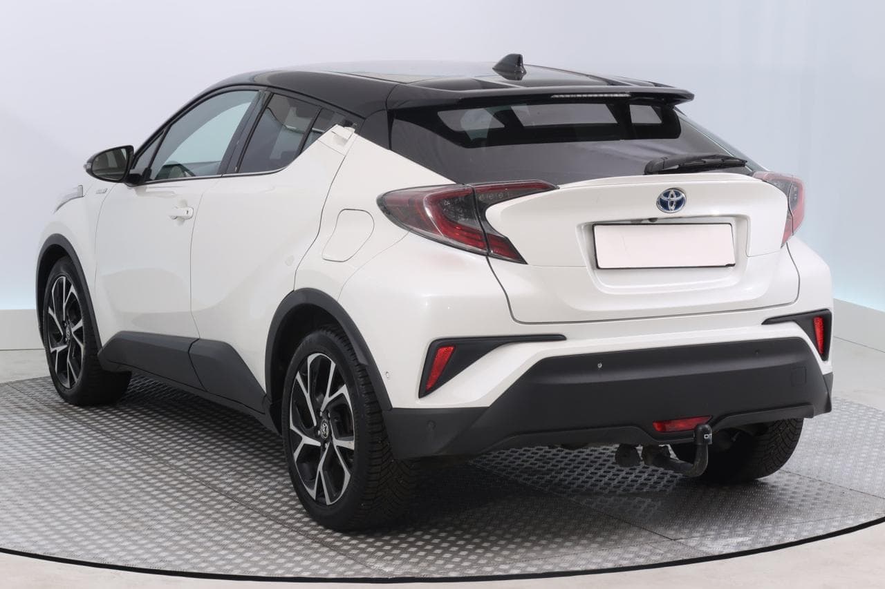 2017 Toyota C-HR - 5