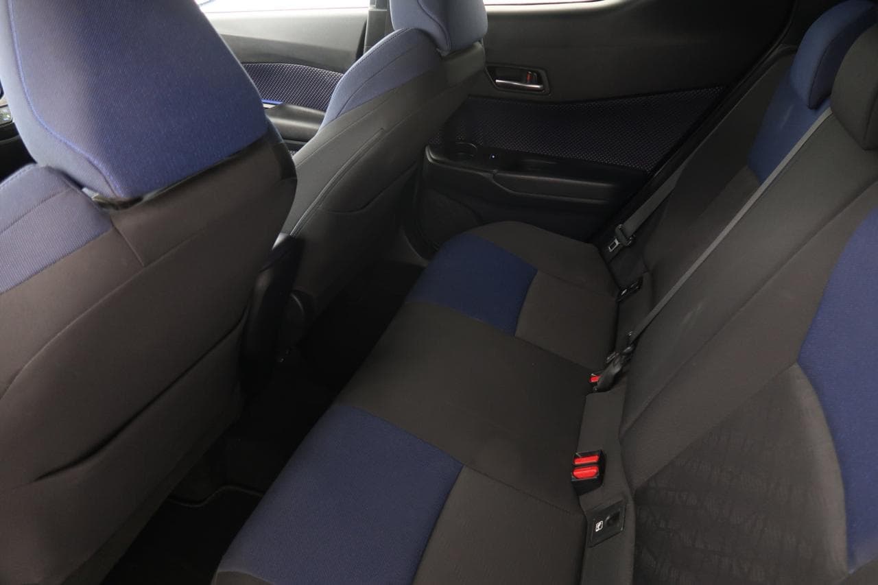 2017 Toyota C-HR - 20