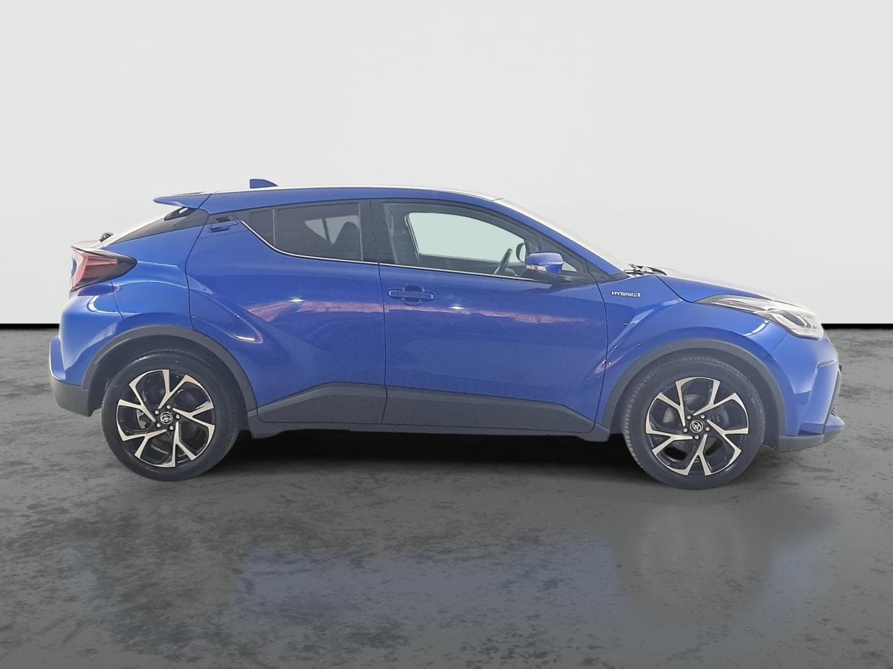 2022 Toyota C-HR - 11