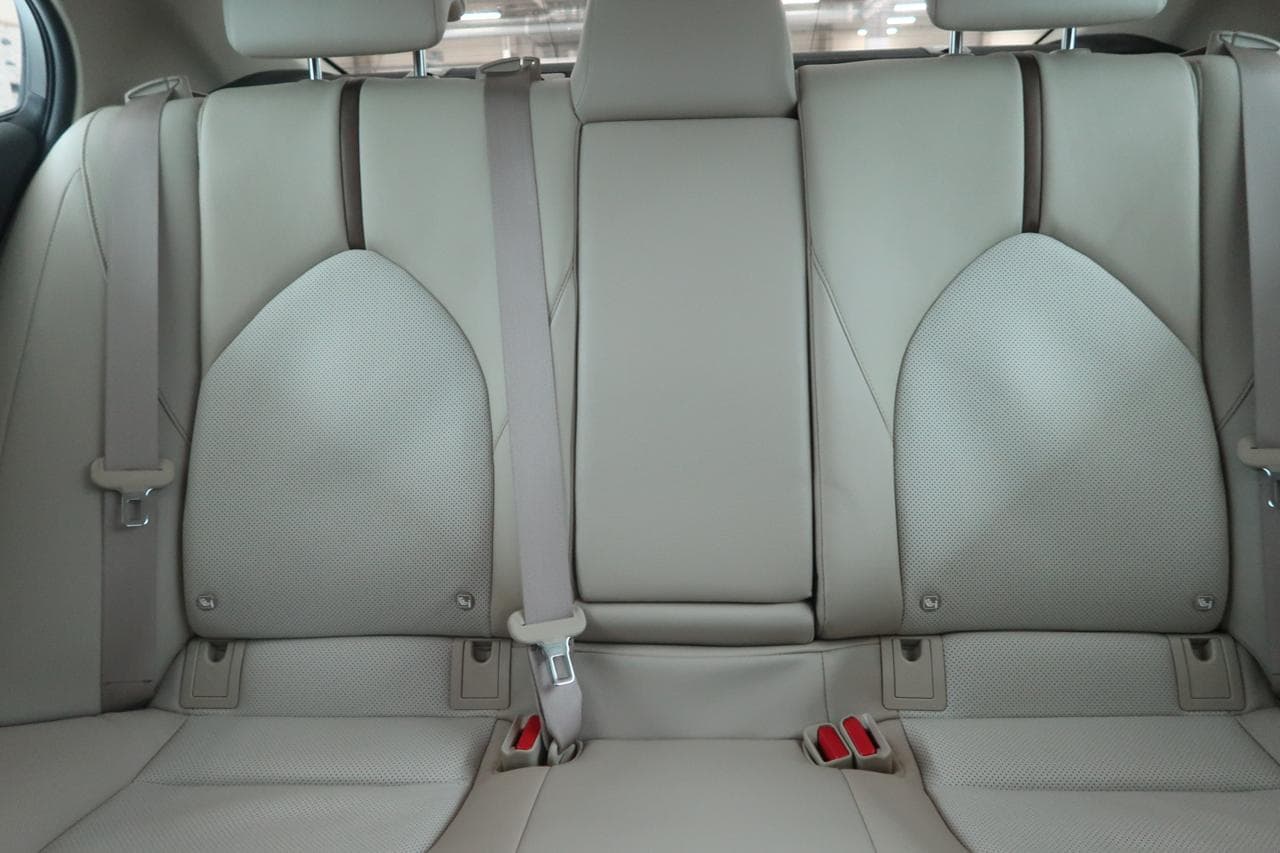 2021 Toyota CAMRY - 14