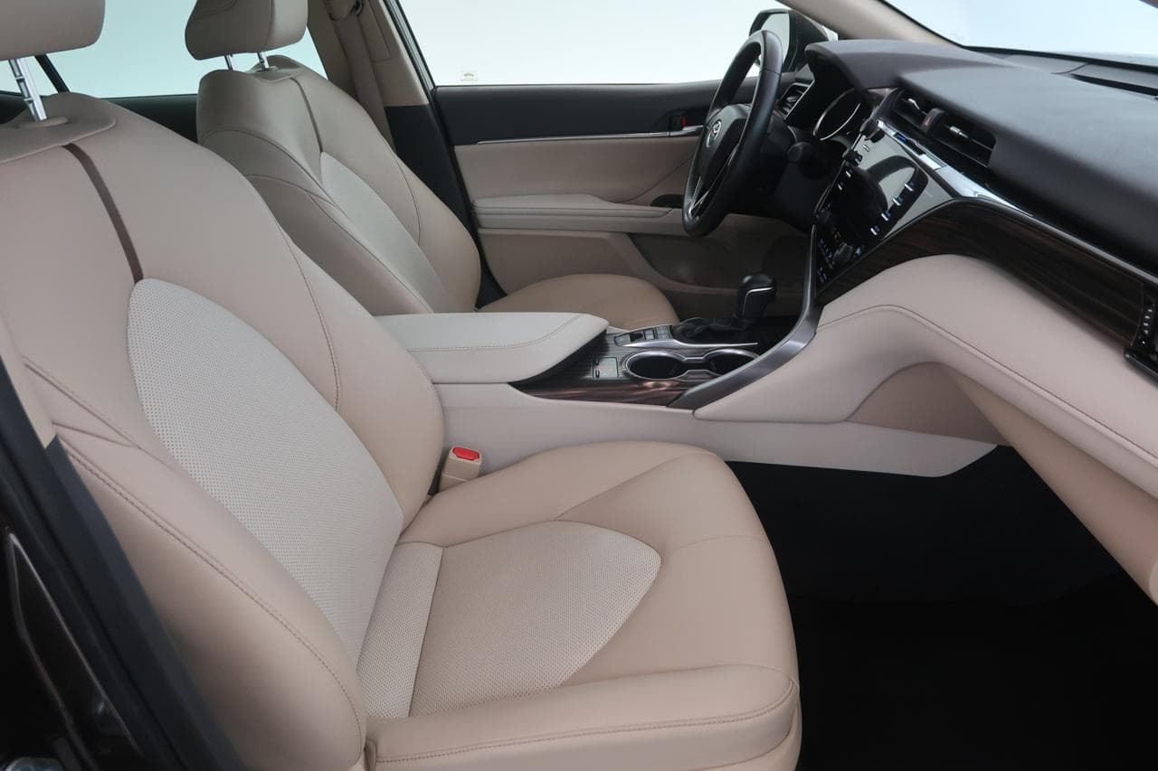 2021 Toyota CAMRY - 12