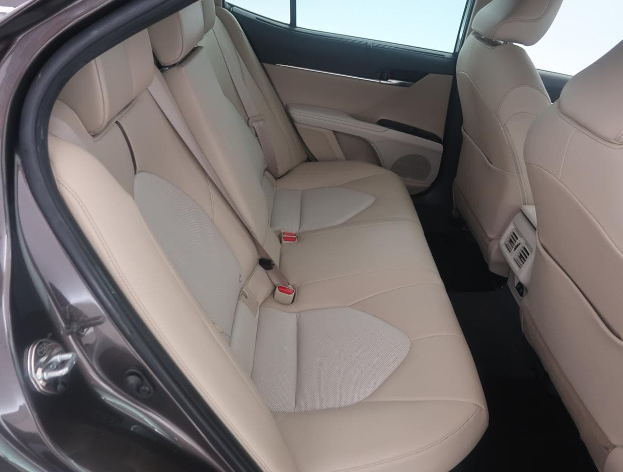2019 Toyota CAMRY - 20