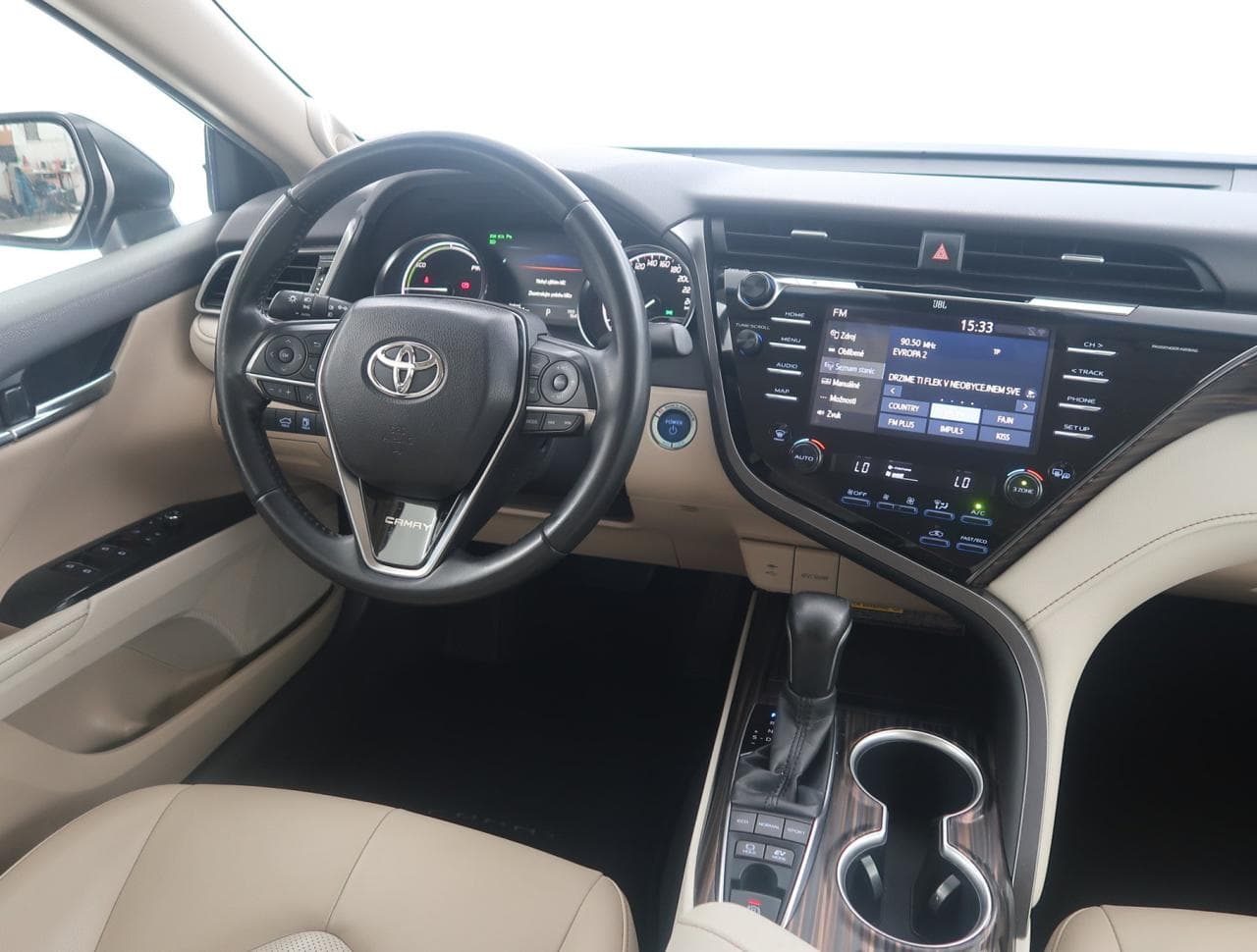 2019 Toyota CAMRY - 12