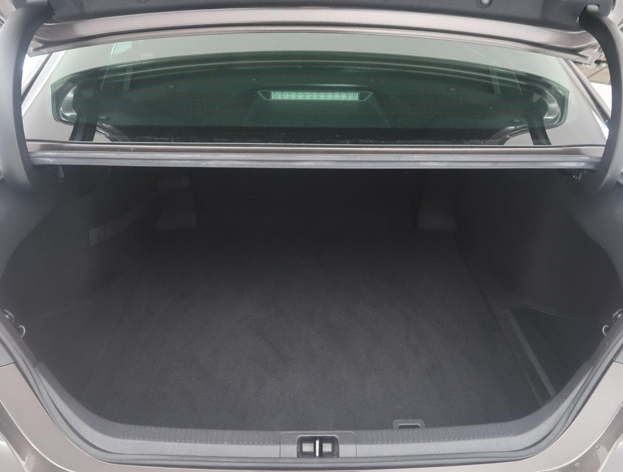 2019 Toyota CAMRY - 34