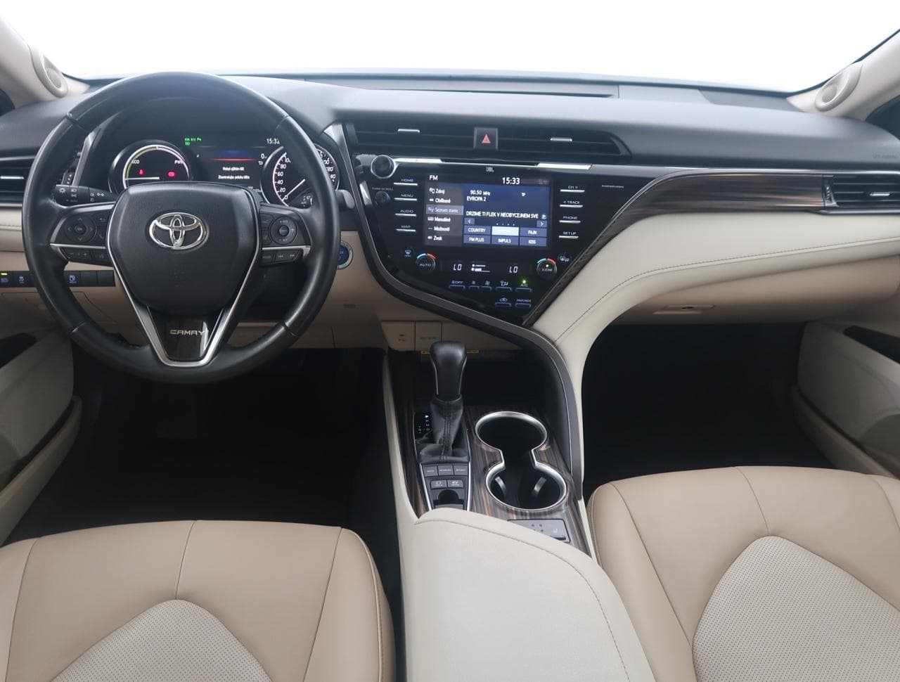 2019 Toyota CAMRY - 14