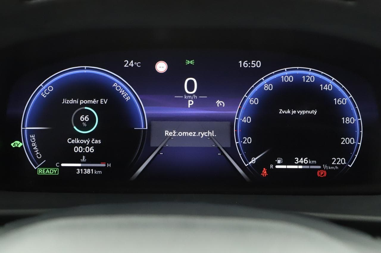 2024 Toyota C-HR - 31
