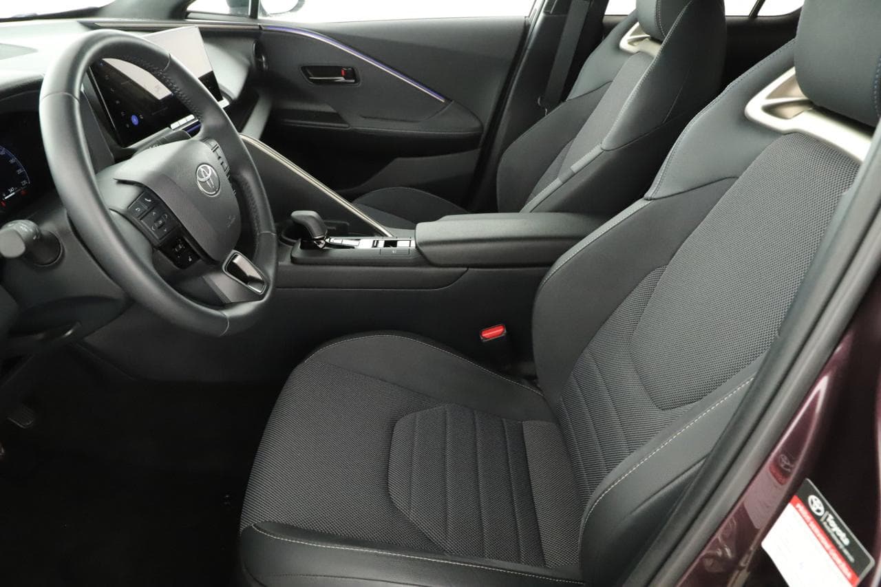 2024 Toyota C-HR - 22