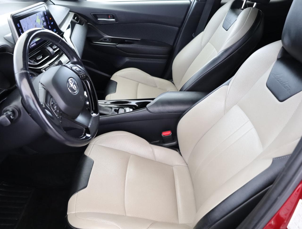 2018 Toyota C-HR - 15