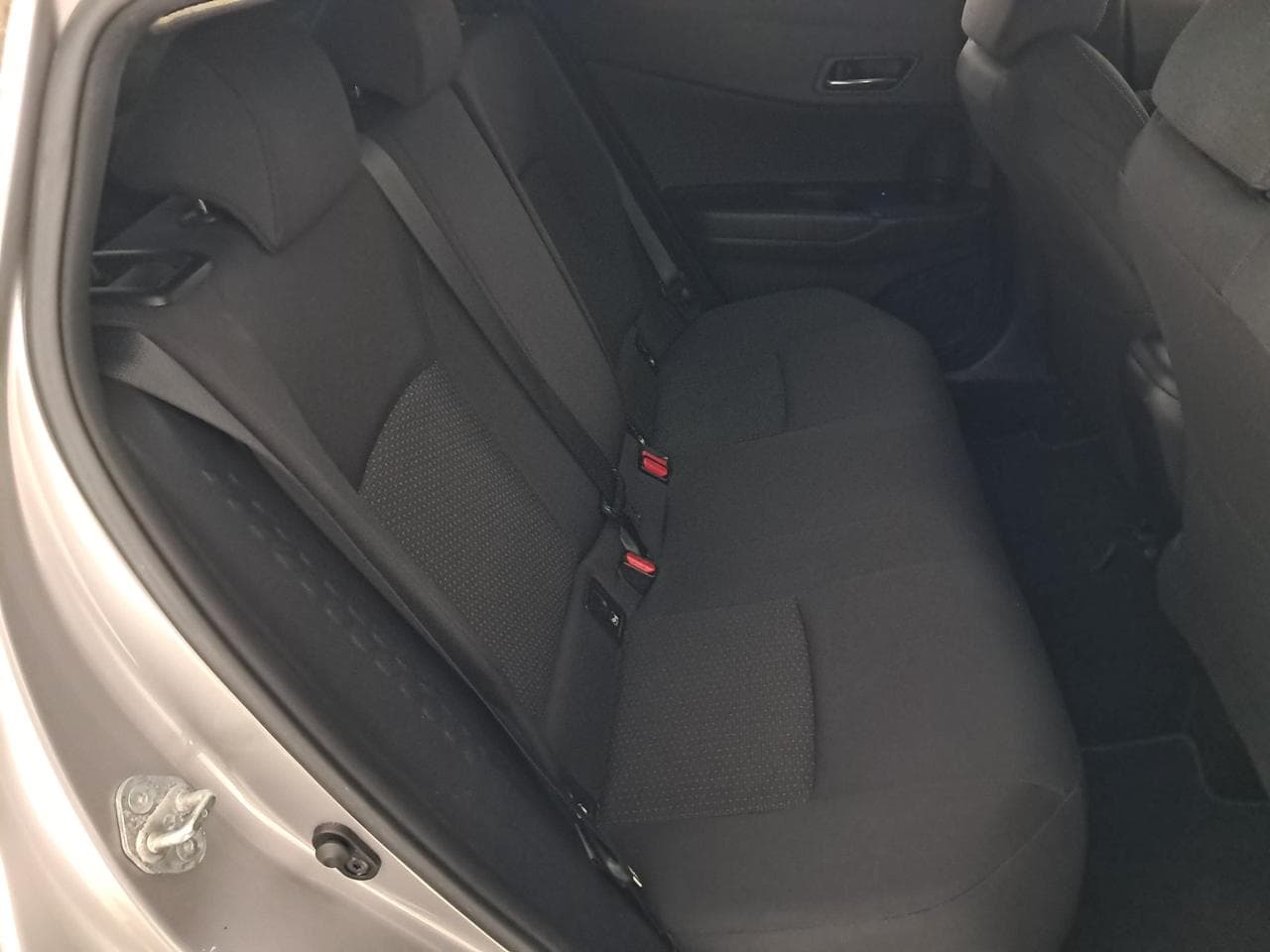 2017 Toyota C-HR - 18