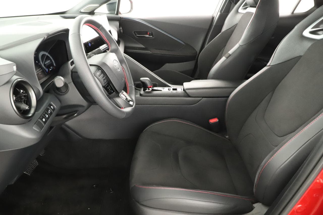 2024 Toyota C-HR - 13