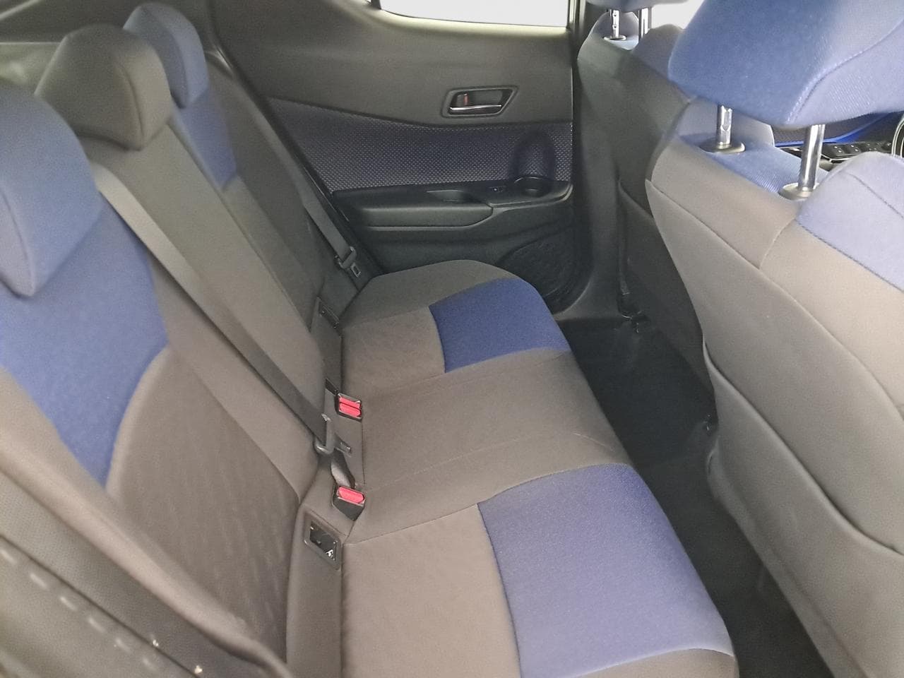 2016 Toyota C-HR - 13