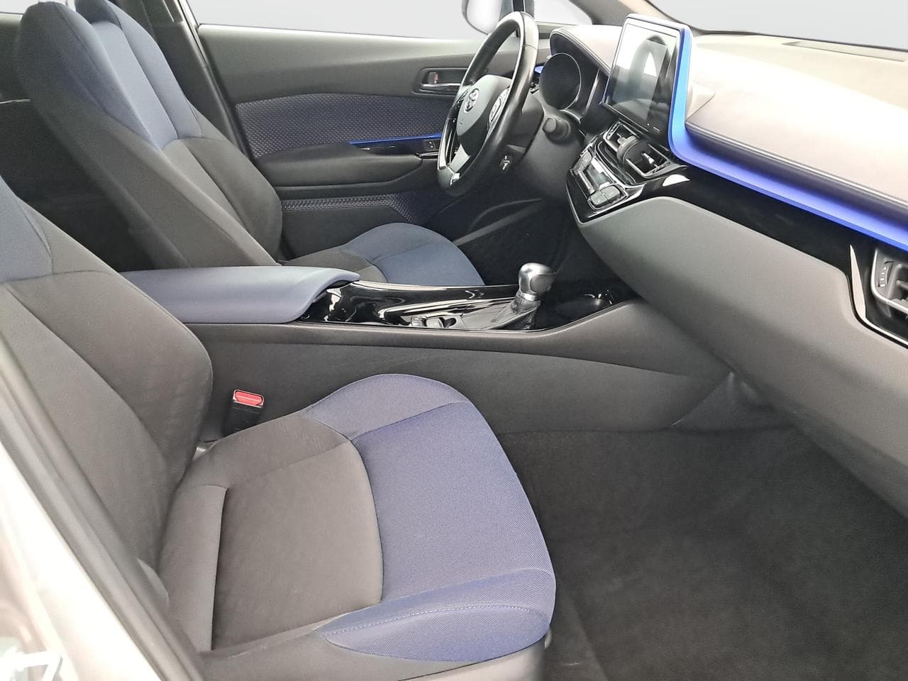 2016 Toyota C-HR - 12