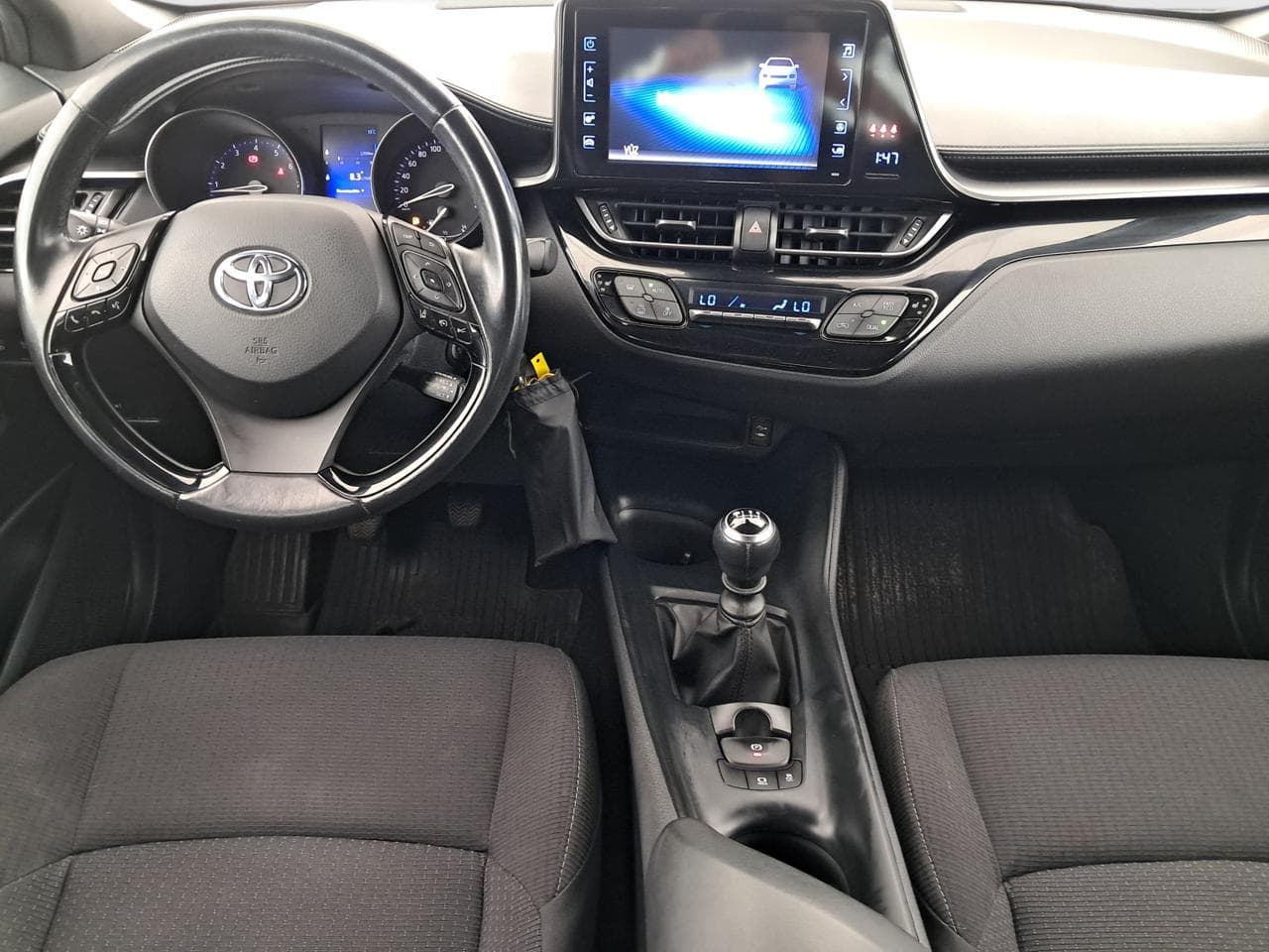 2017 Toyota C-HR - 10