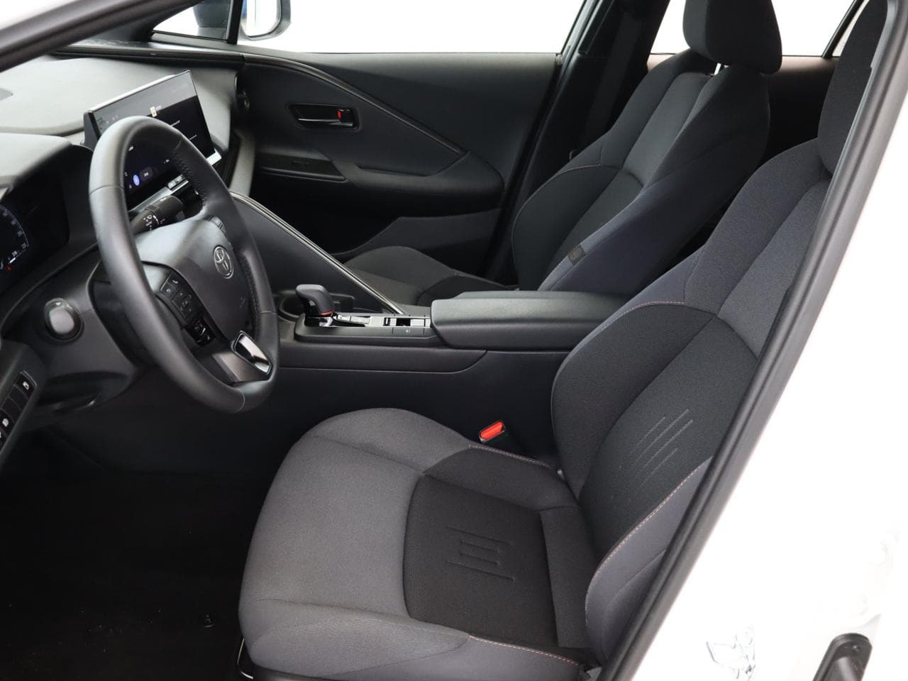 2024 Toyota C-HR - 14