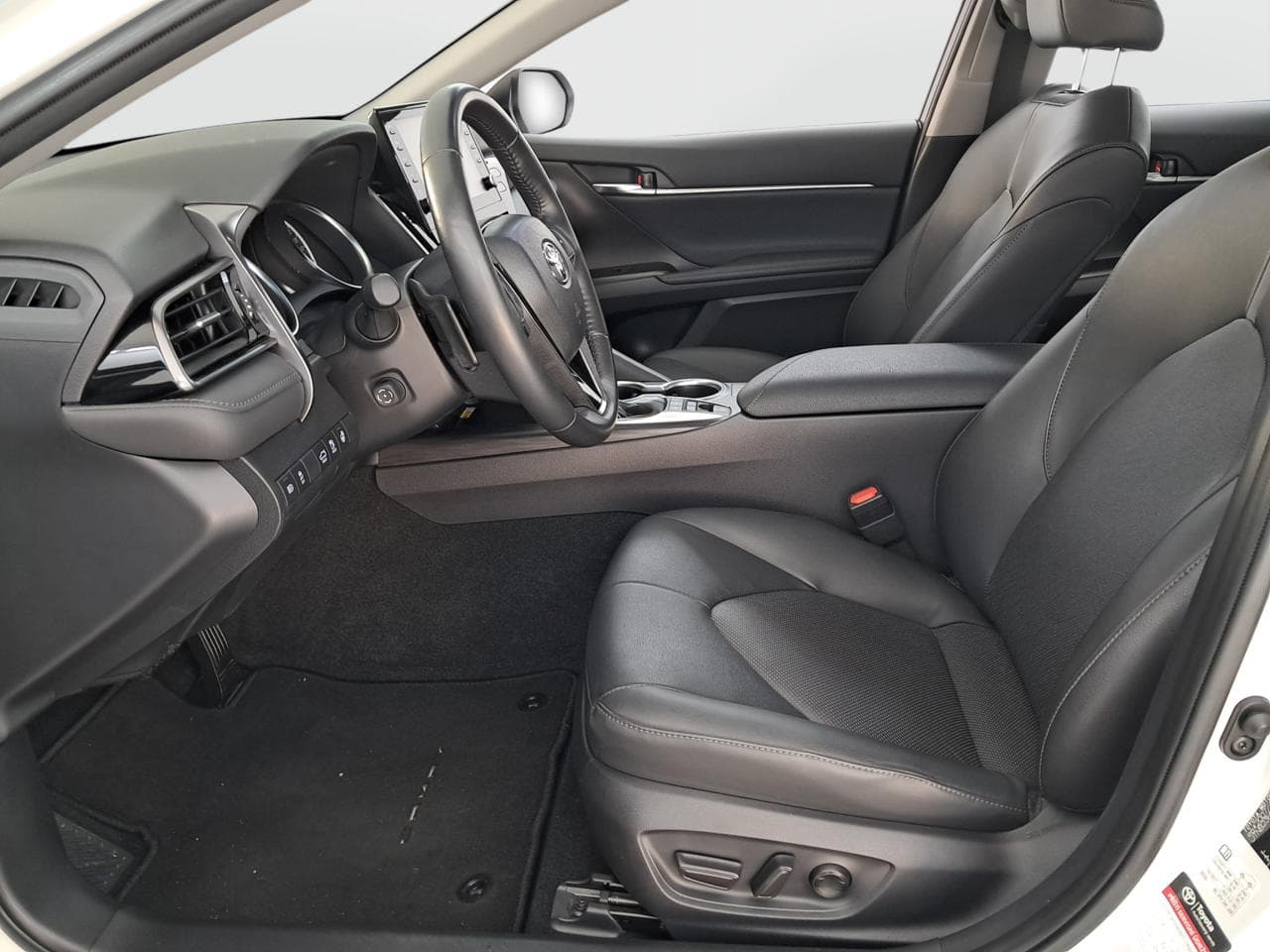 2023 Toyota CAMRY - 16