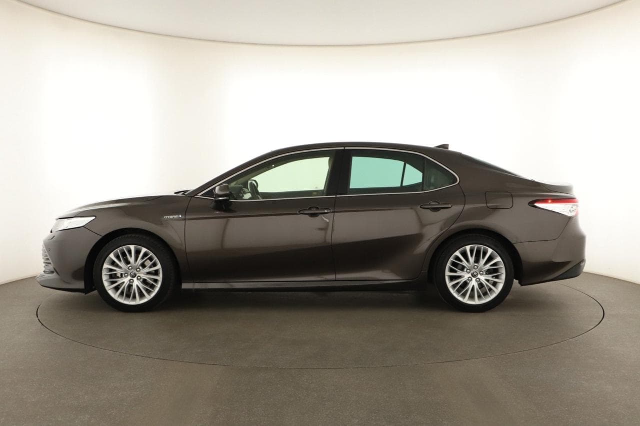 2020 Toyota CAMRY - 4