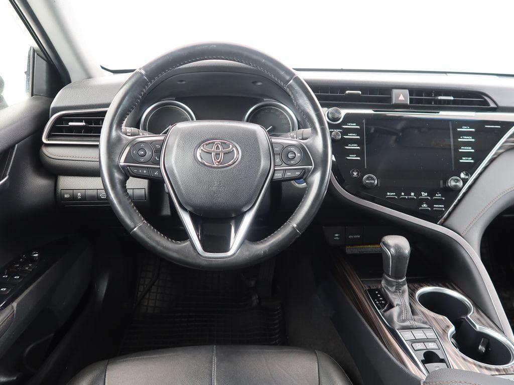 2019 Toyota CAMRY - 16