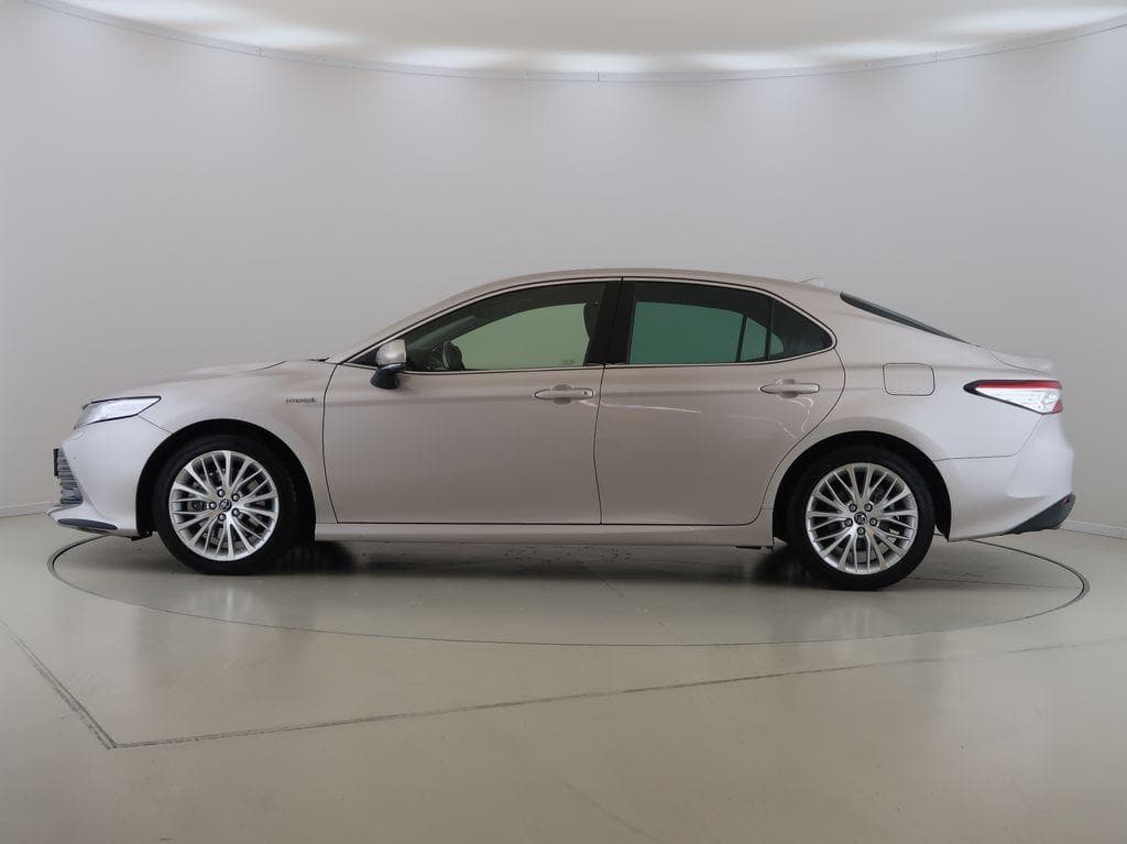 2019 Toyota CAMRY - 8